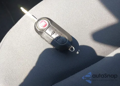 2015 Fiat 500 Pop из США, поврежденный, VIN 3C3CFFARXFT623962